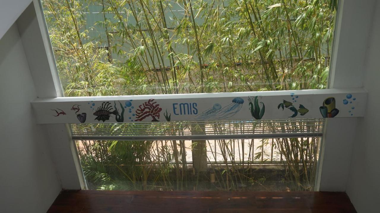 Emis Hotel Phu Quoc Exterior foto